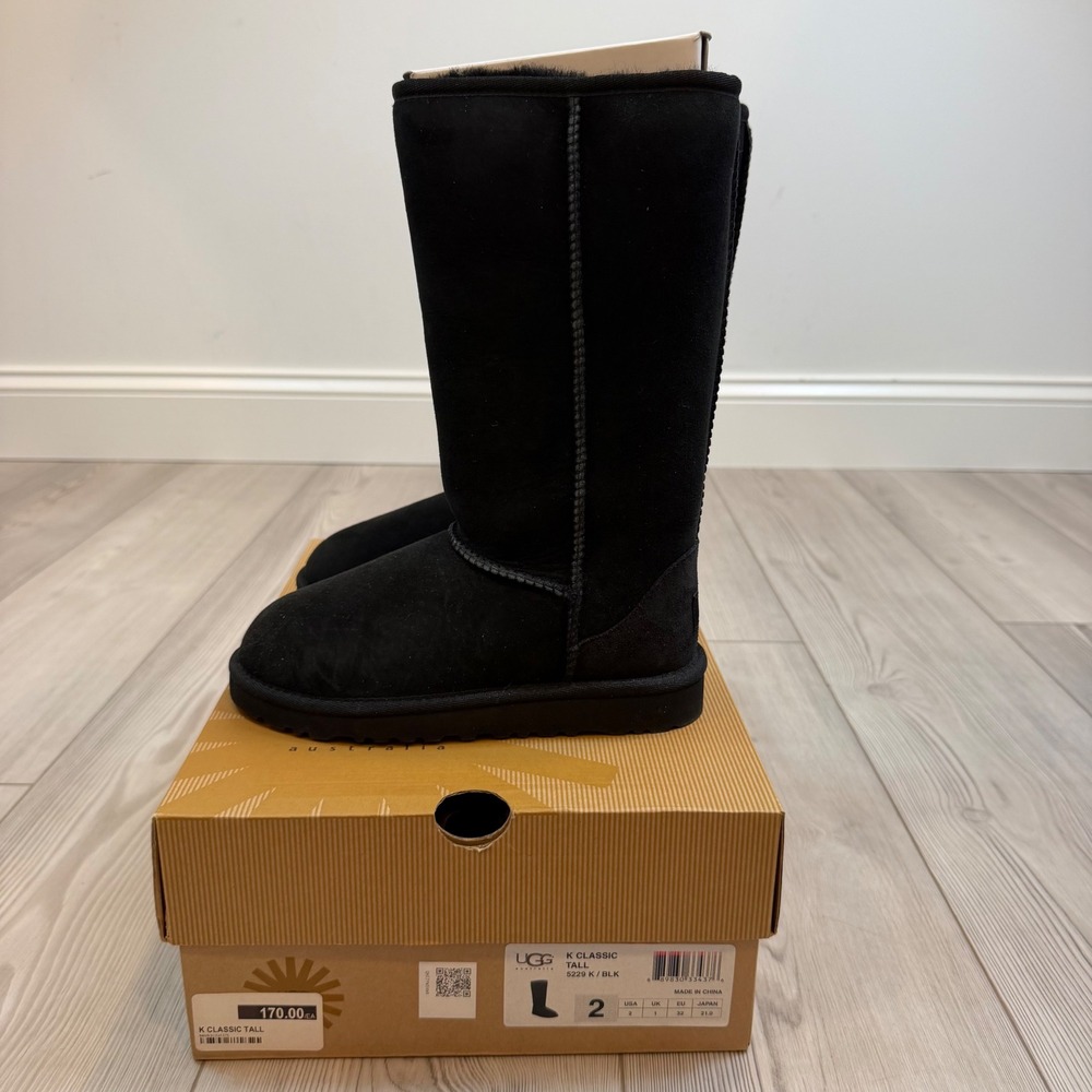 NEW UGG Kids Classic Tall Black Suede Boots 5229 K Size 2 Youth